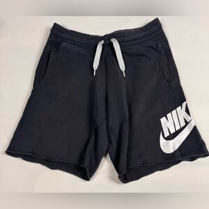 Nike Club Alumni French Terry Shorts Black White Logo 9” Inseam Men’s L